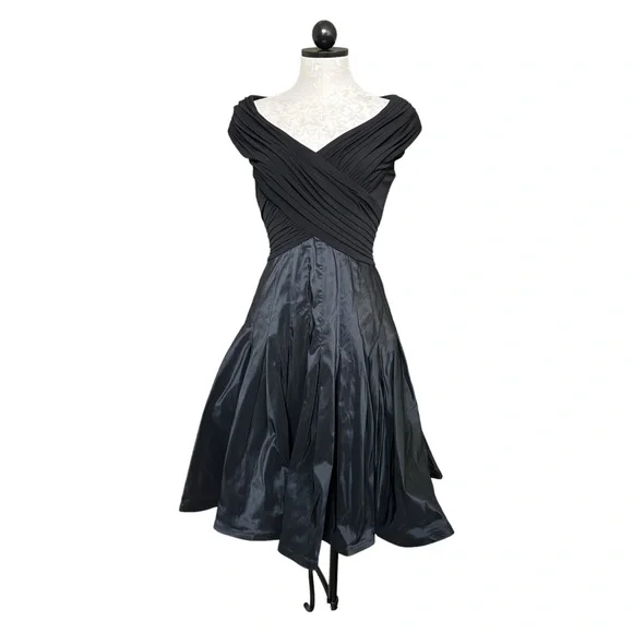 Tadashi Collection Cocktail Dress Black Fit & Flare Draped & lTrumpet Size 4 - Picture 3 of 15